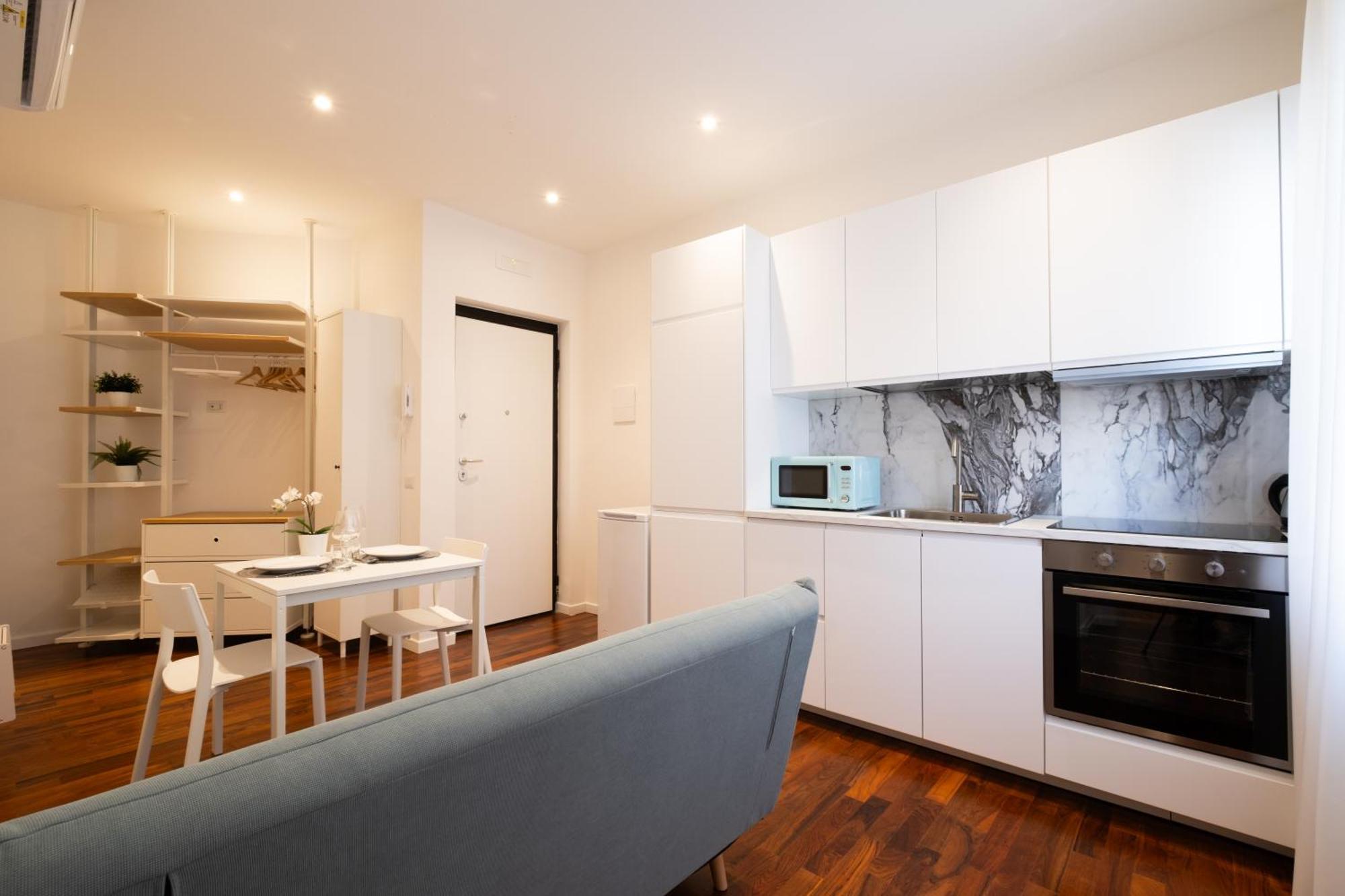 The Apulian Loft Bari - Via Celentano Apartment Luaran gambar